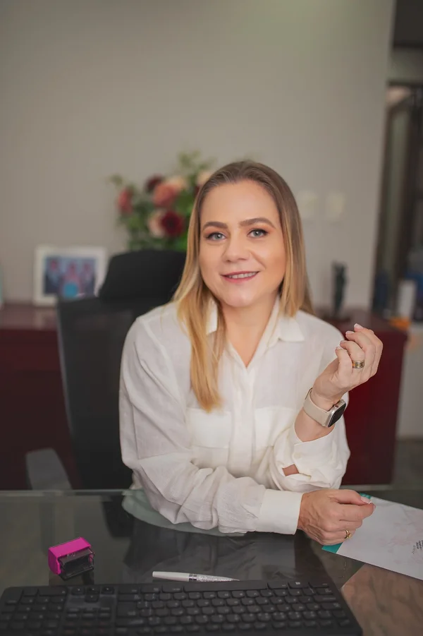 Dra. Adriana Martins Boareto